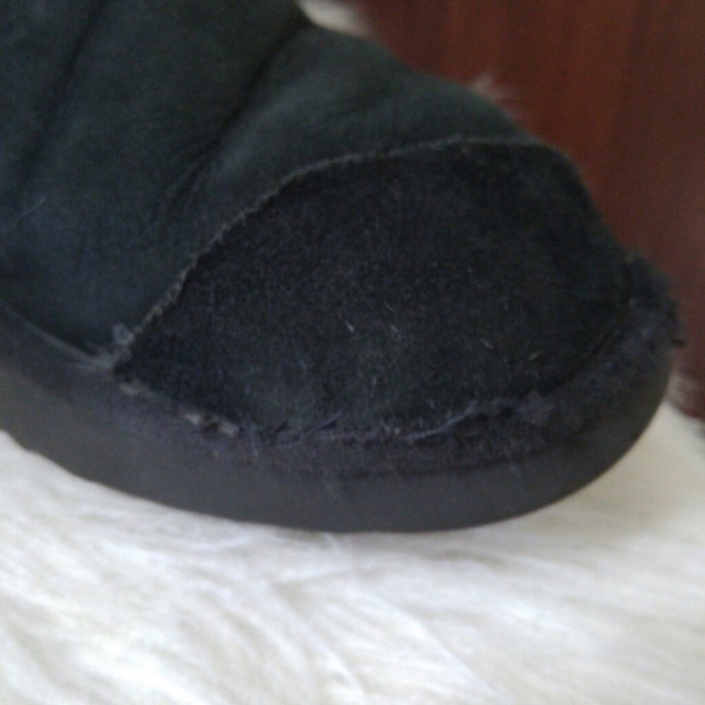 UGG Black Classic Tall II Boot Size 6 - Picture 11 of 12